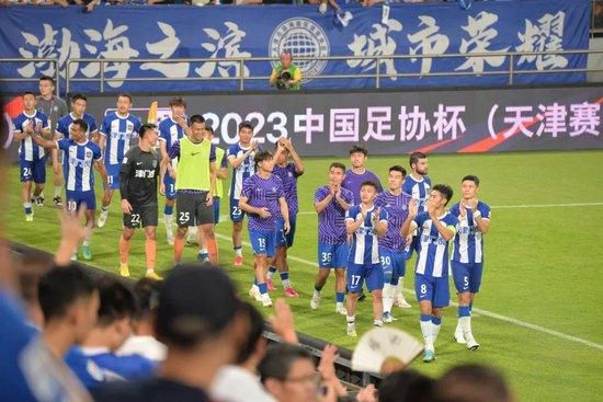 在线播放一区二区精品产